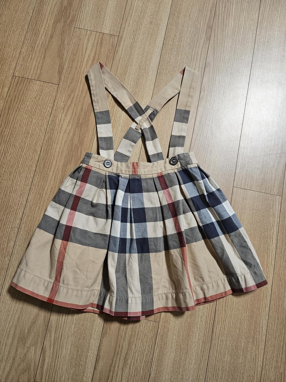 버버리 키즈 멜빵 치마 18M