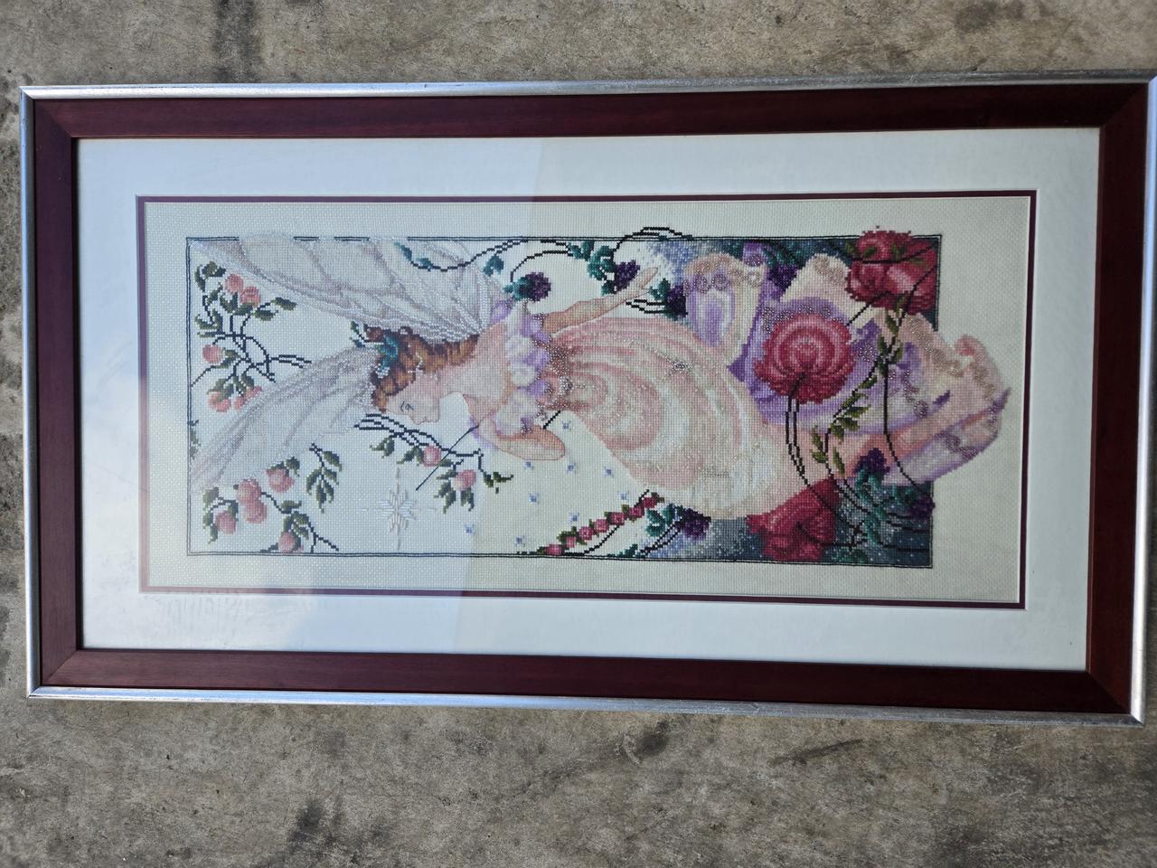 12373. 십자수 액자