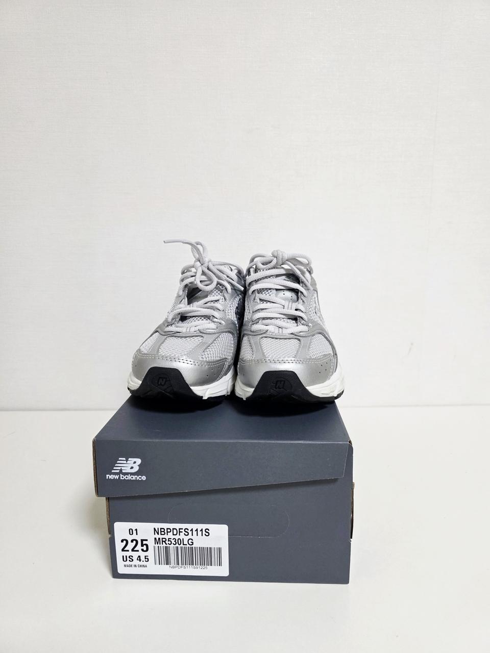 공홈 정품>뉴발란스 530 실버 225 사이즈 (230가능)