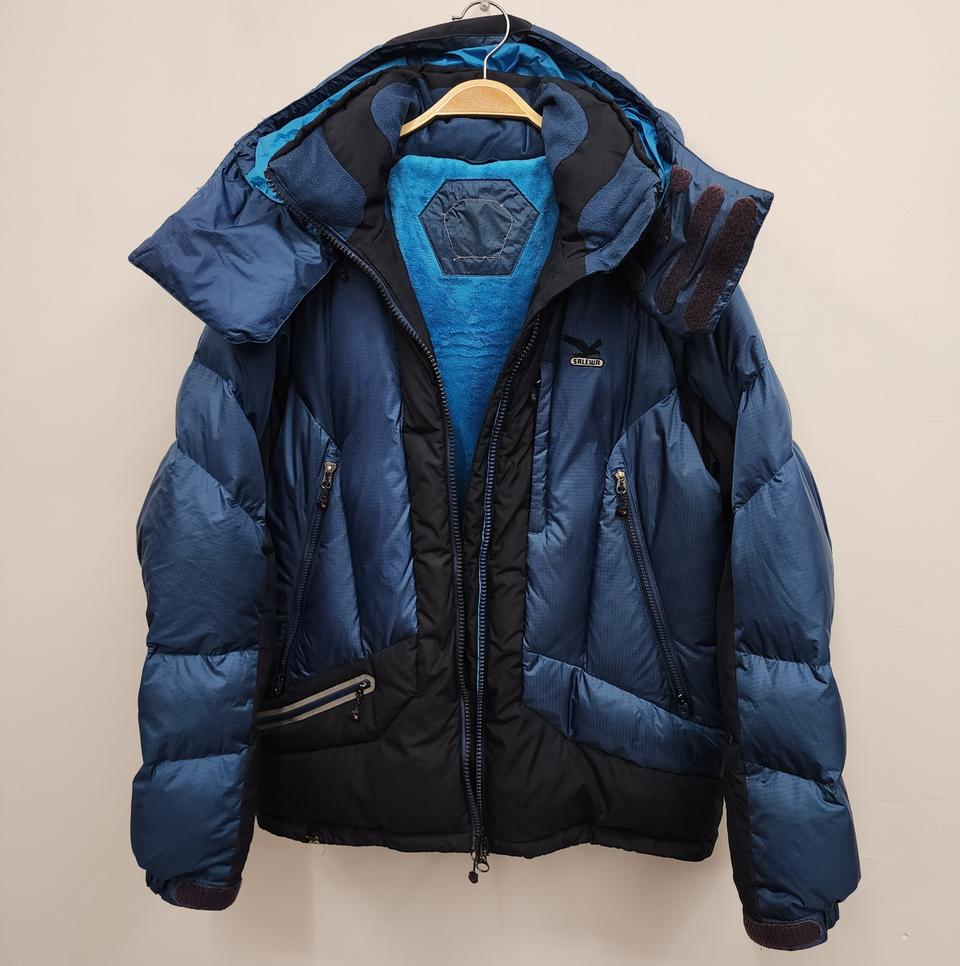 살레와 남성 패딩(95사이즈)