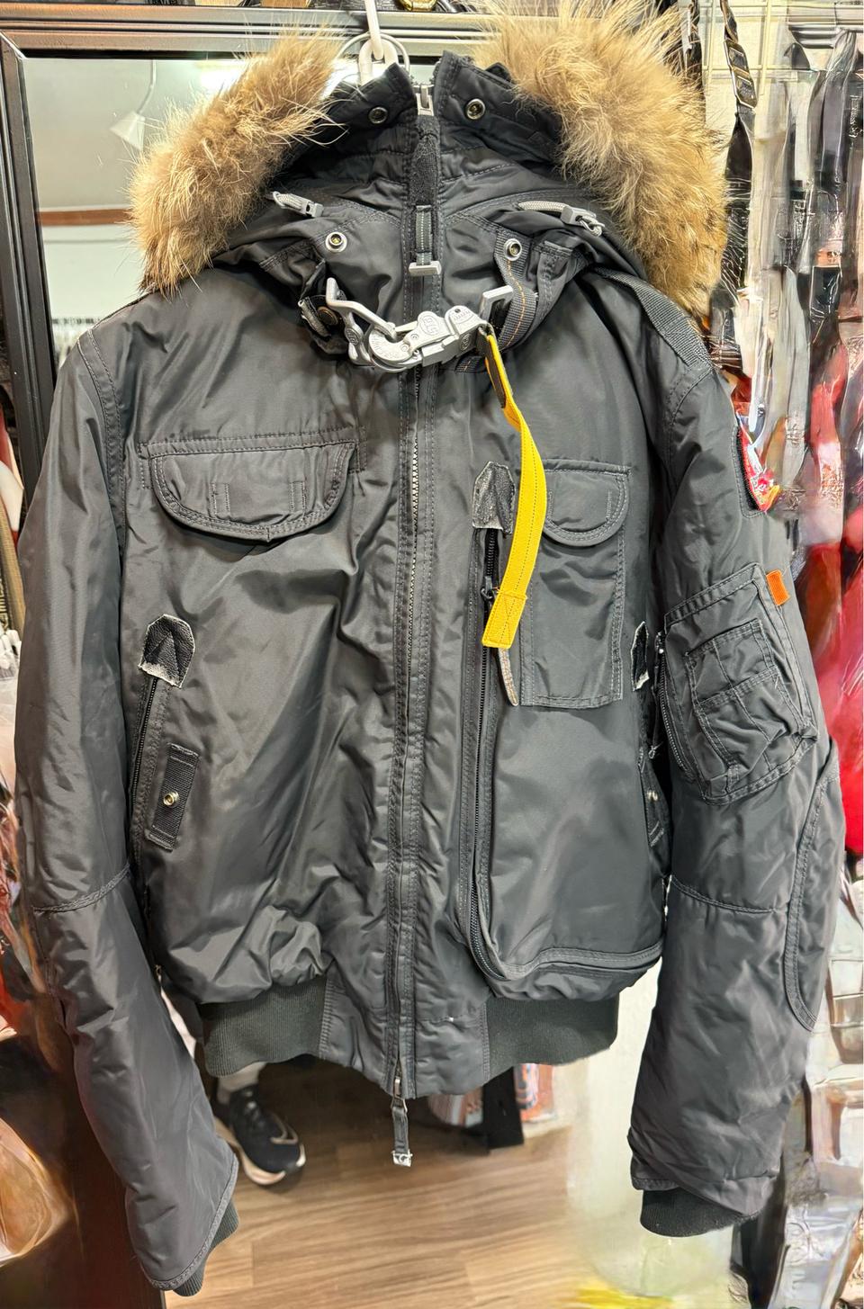 파라점퍼 고비패딩점퍼 여성 s