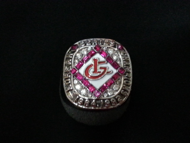 롯데자이언츠 84,92우승엠블럼기념반지