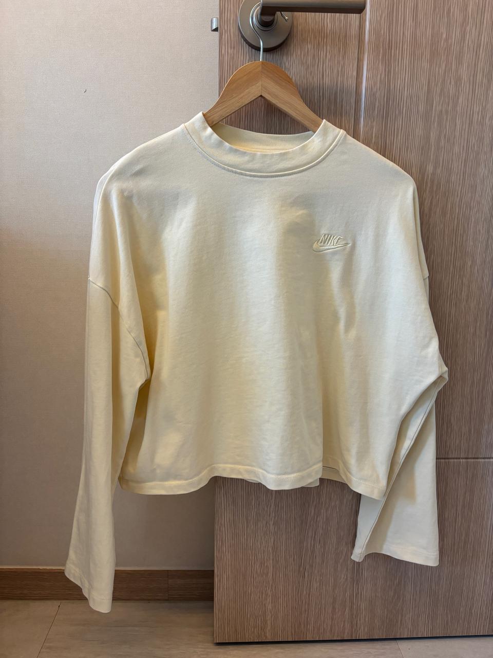 나이키 크롭 티셔츠