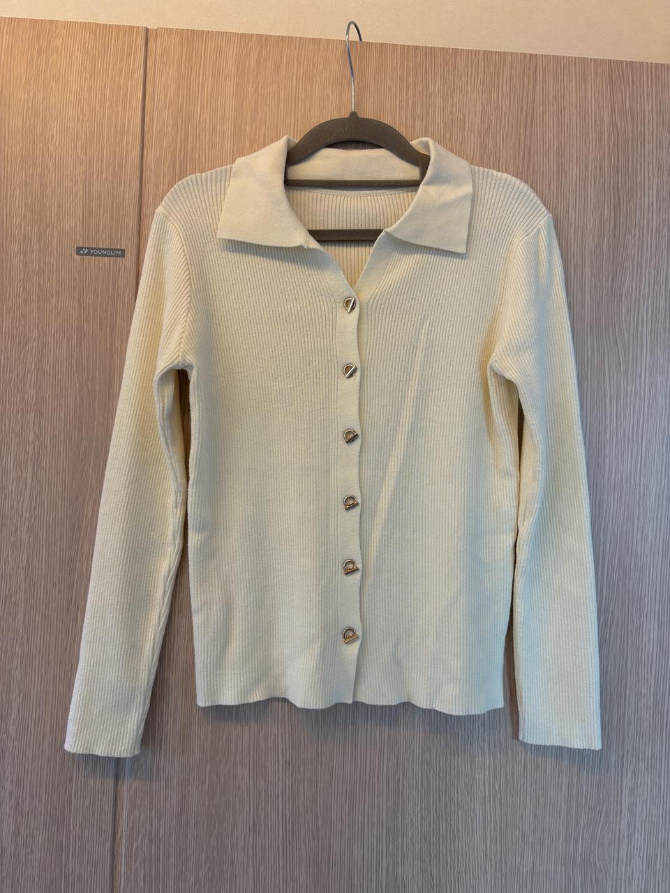 카라골지니트가디건