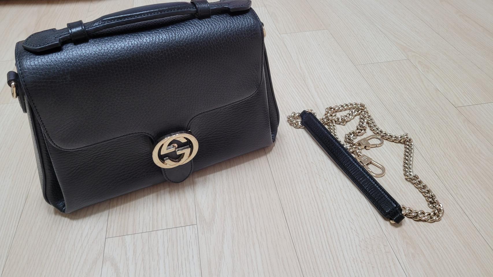 구찌 인터로킹 탑핸들백(정품)