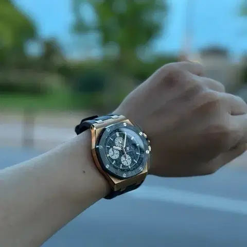 오데마피게 로얄오크 오프셔 로즈골드 크로노 44미리