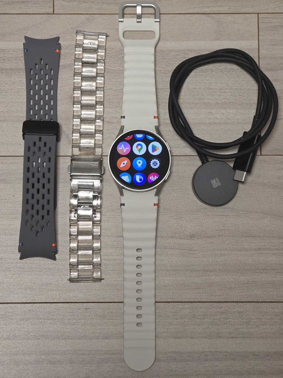 갤럭시워치7 SM-L300N 40mm 실버 화이트 와이파이