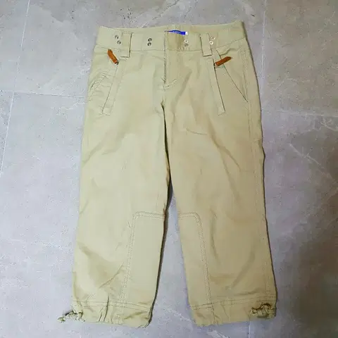 버버리 블루라벨 7부바지.55사이즈.일본빈티지모리걸갸루히메갸루로리스오네