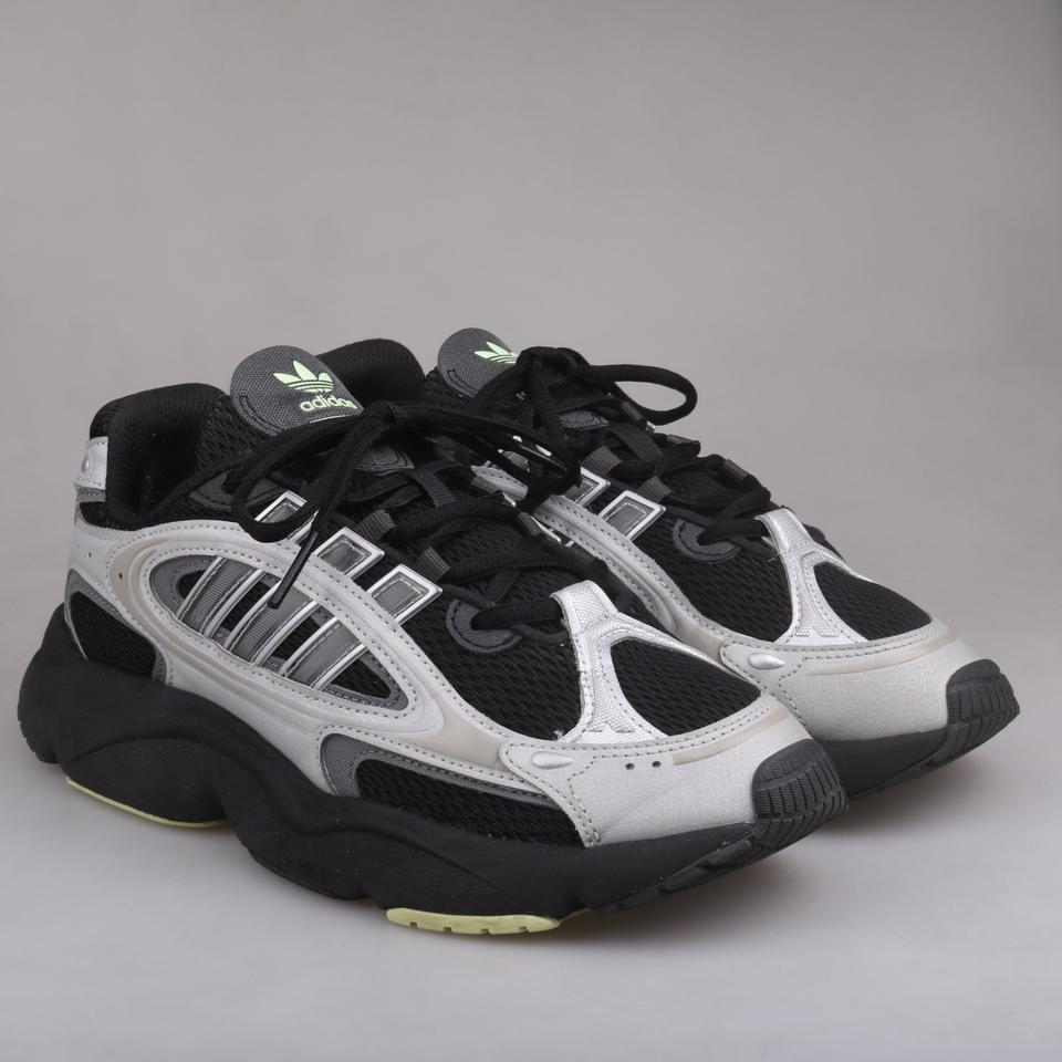 아디다스 오즈밀렌 우먼스 판매합니다.(260)51016