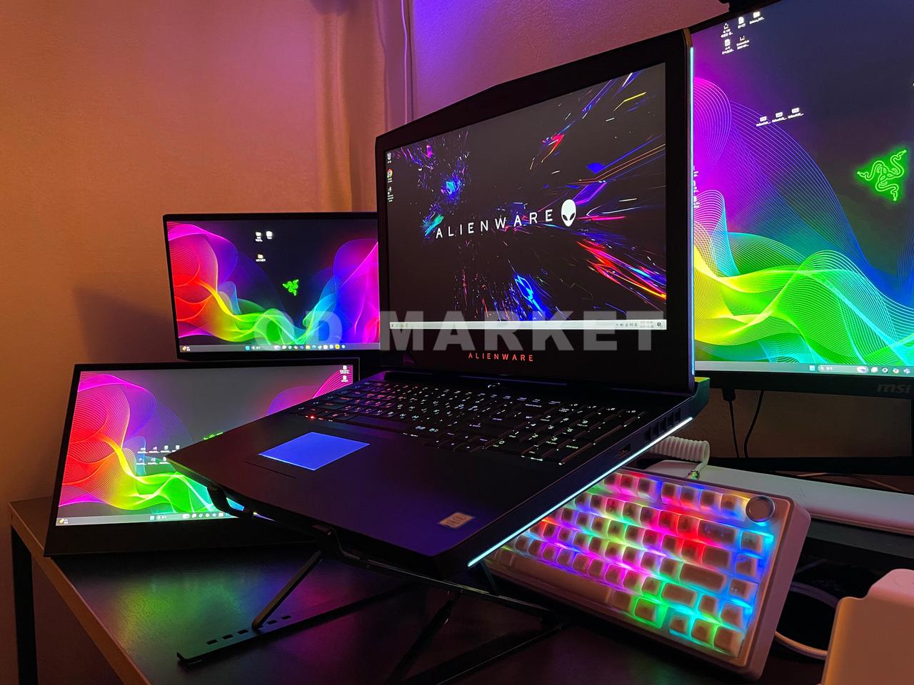 델 에일리언웨어 게이밍 노트북(GTX1070,17.3인치,120hz)