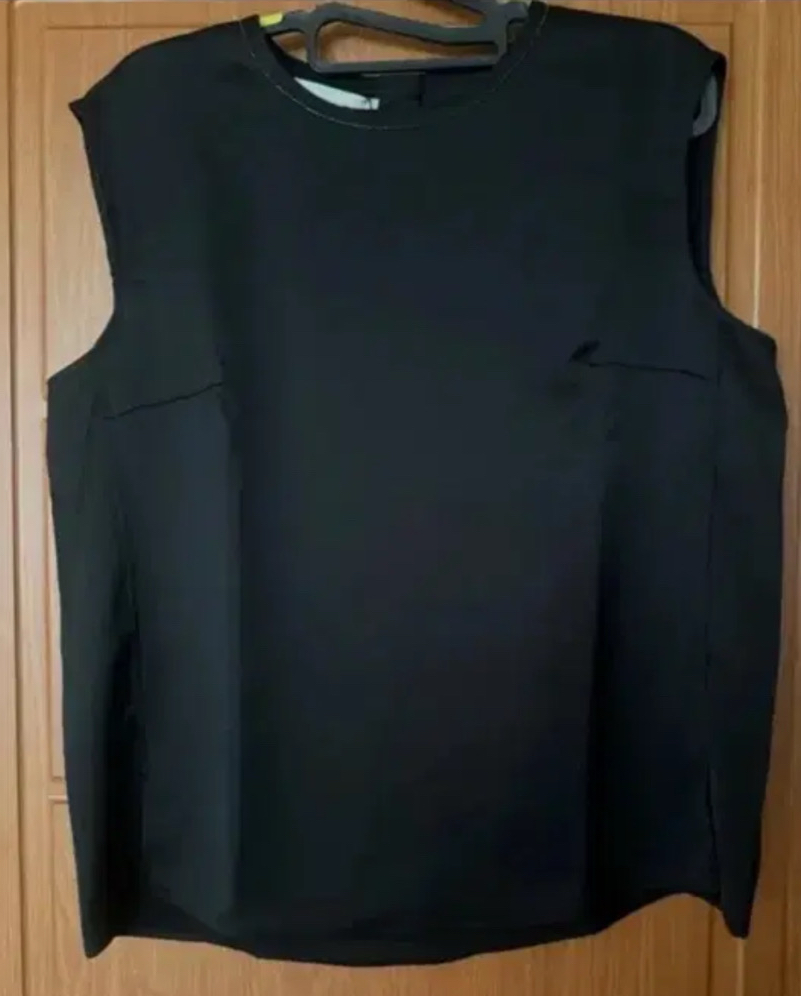 세루티 1881 민소매 블라우스