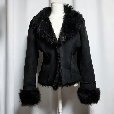 세실맥비 라이더자켓 빈티지코트 공겜여주 달천 대장 y2k 그런지 핀터깔