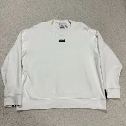 아디다스 맨투맨 3xl 115