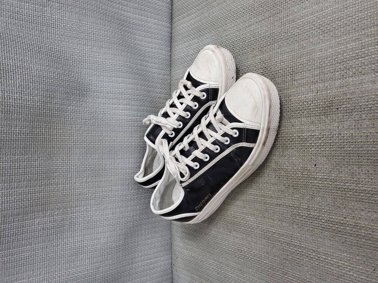 디스커버리 스니커즈 260