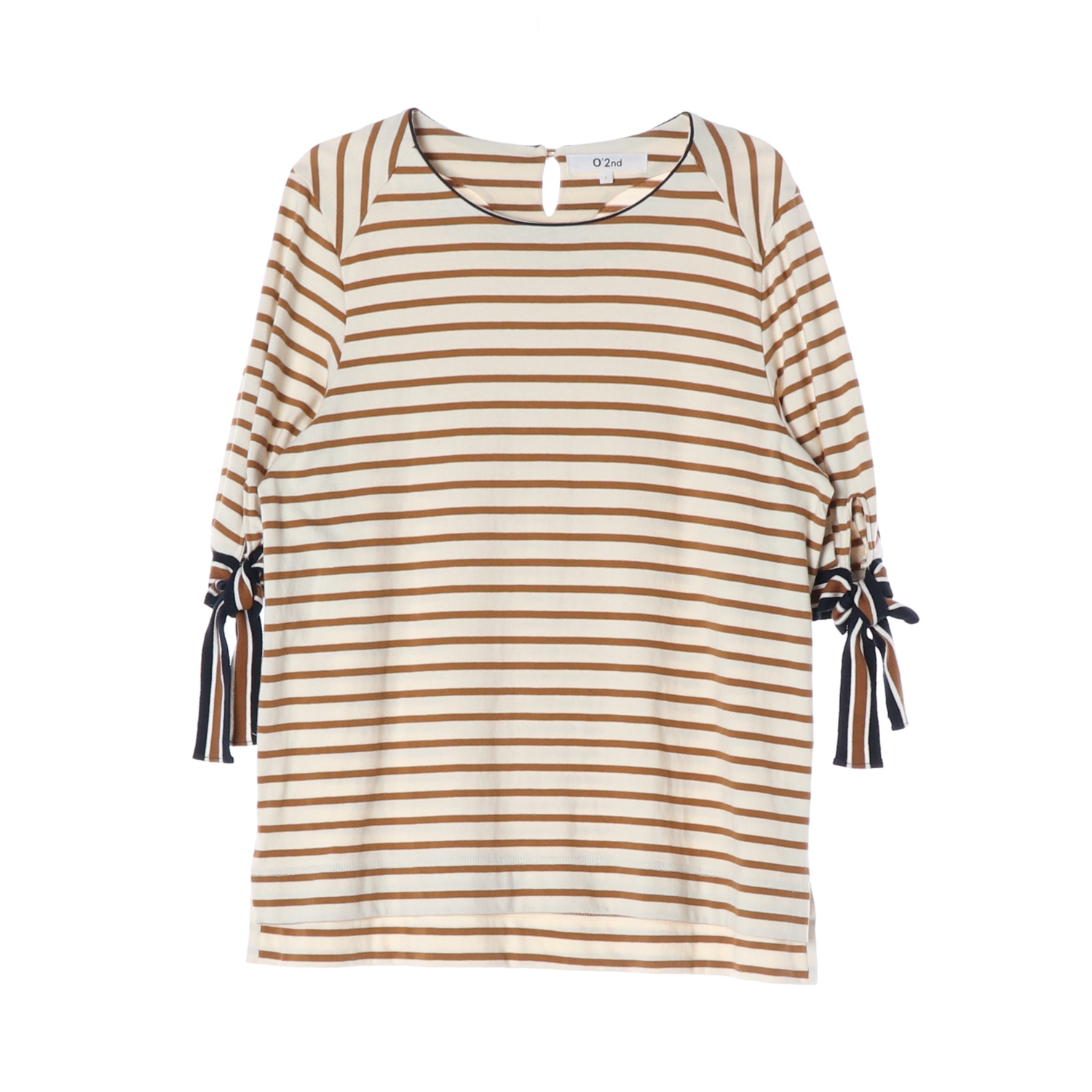 O2ND 오즈세컨 베이지 스트라이프 리본 타이 반팔 오버핏 티셔츠