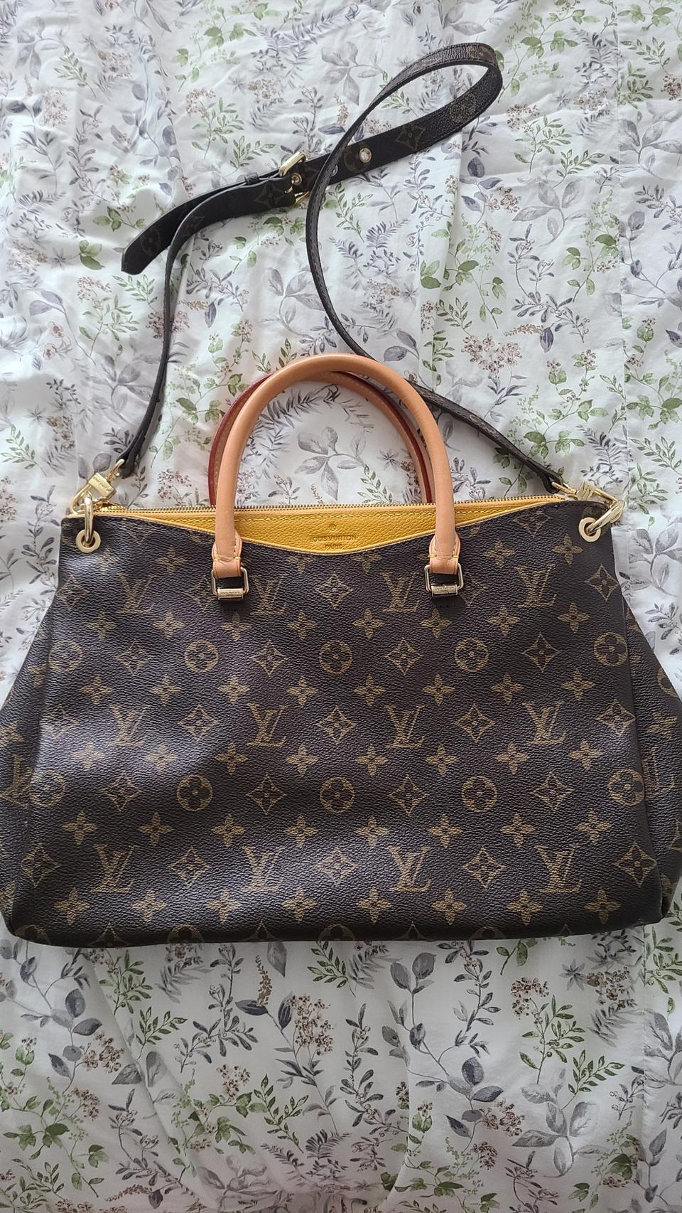 루이비통 팔라스 백 초급처