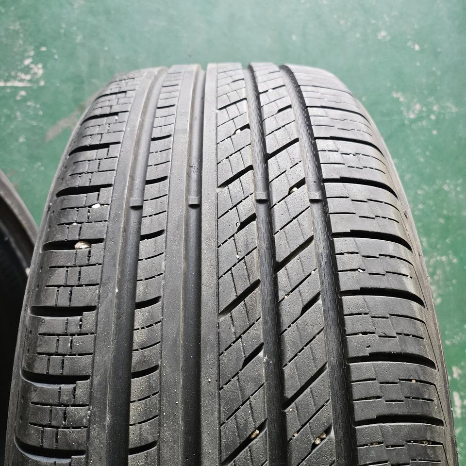 215 55 18 중고타이어 팝니다