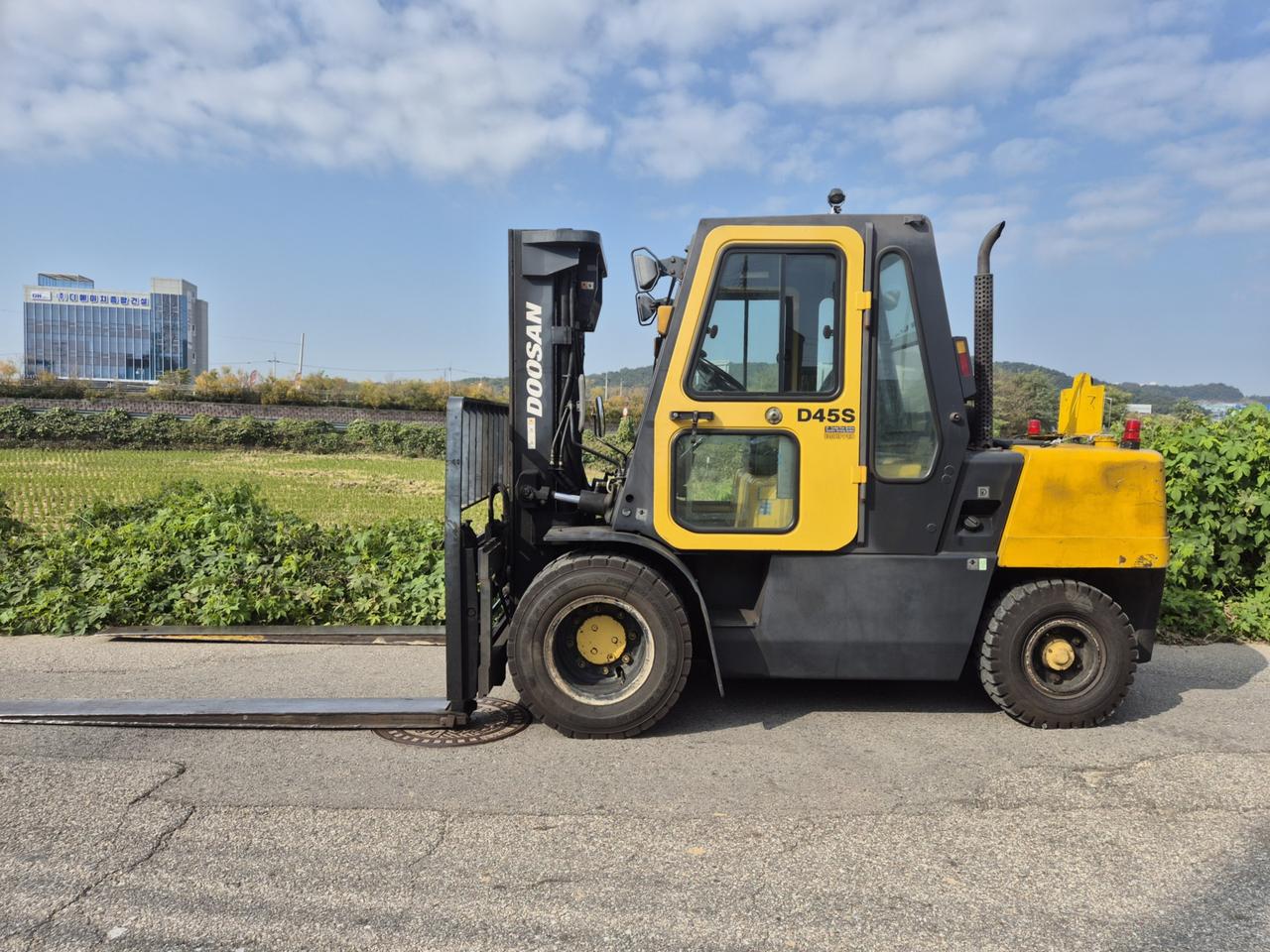 두산지게차 D45S-3 4스풀,자동발,풀옵션