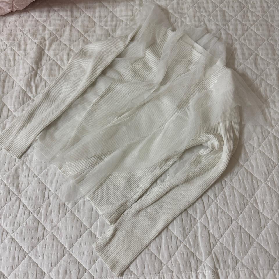 F 히프나틱 오간자 프릴 여리가디건