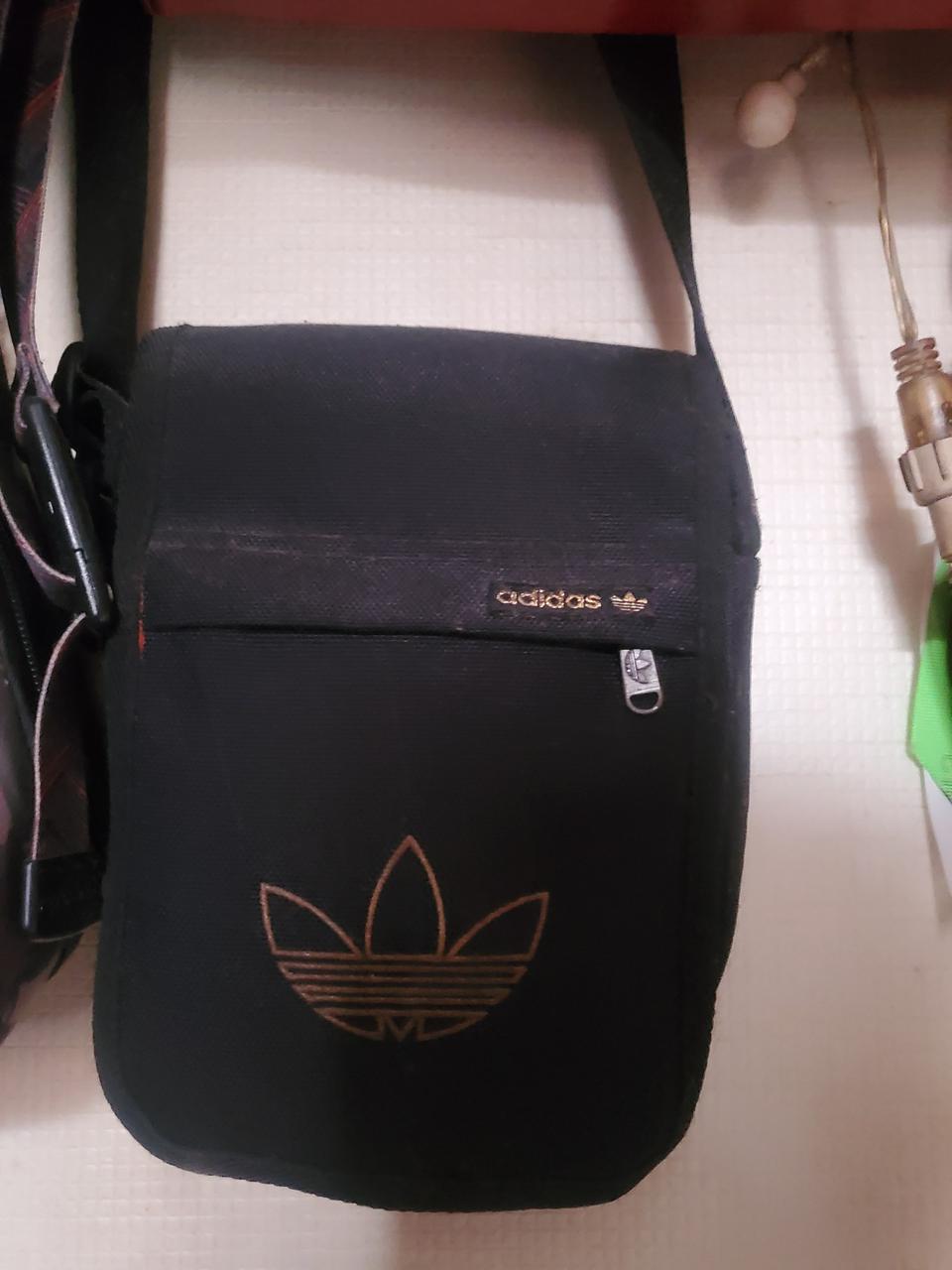 아디다스 크로스백