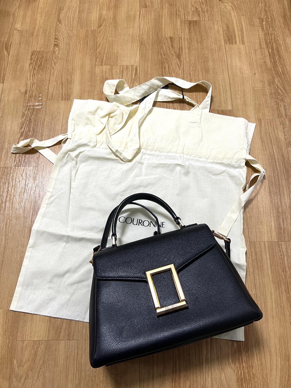 쿠론 가죽 토트백 블랙