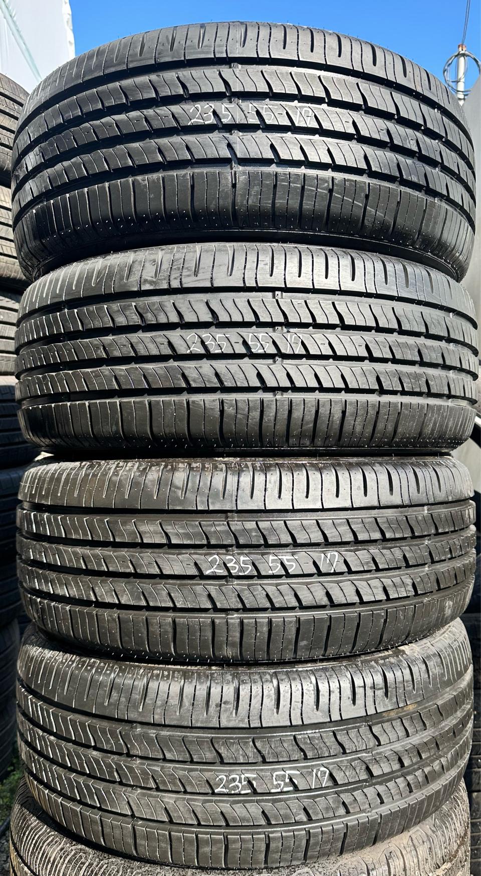235 55 17중고타이어한대분2355517