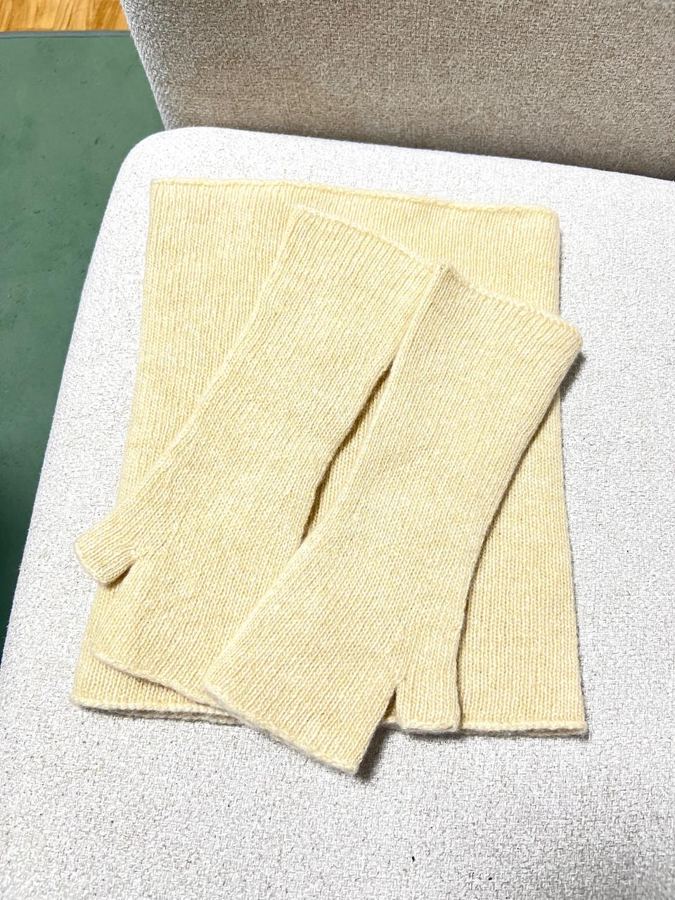 캐시미어 넥워머 + 반장갑 세트 아이보리 (새상품)