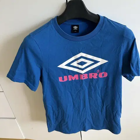 엄브로반팔 엄브로티셔츠 엄브로빅로고