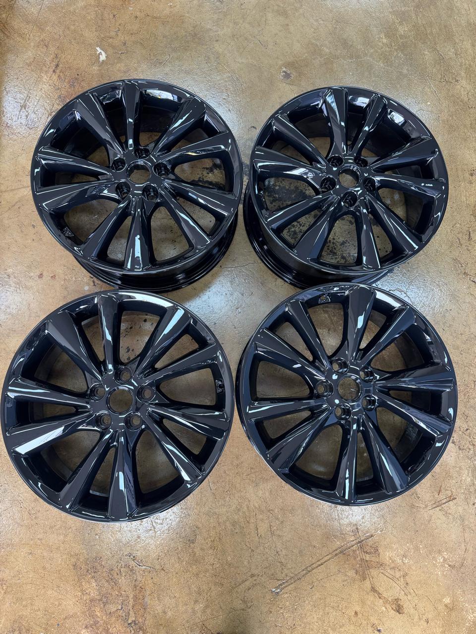 올뉴&더뉴 카니발 19인치 순정휠세트 팝니다