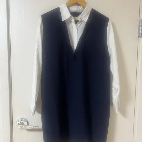 스튜디오 톰보이 셔츠 레이어드 네이비 원피스