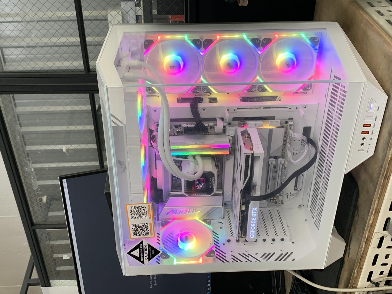 RTX5060Ti 16GB 장착! 강력 인기 게이밍 컴퓨터 데스크탑 본체