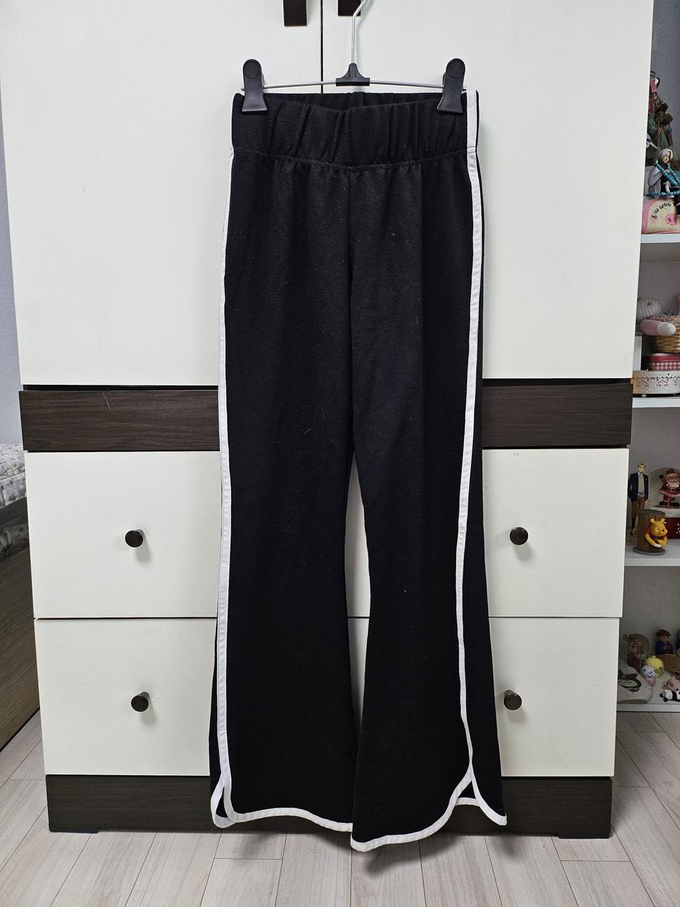 블랙 화이트 배색 트레이닝 팬츠 바지