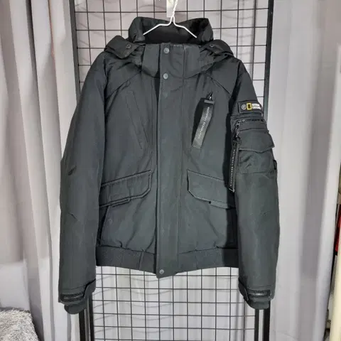 내셔널지오그래픽 패딩 타루가 RDS 덕 다운 점퍼 숏패딩 블랙 95