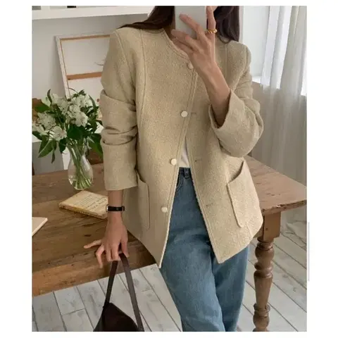 선데이 울 하이퀄 트위드 루즈핏 노카라 심플 베이지 자켓