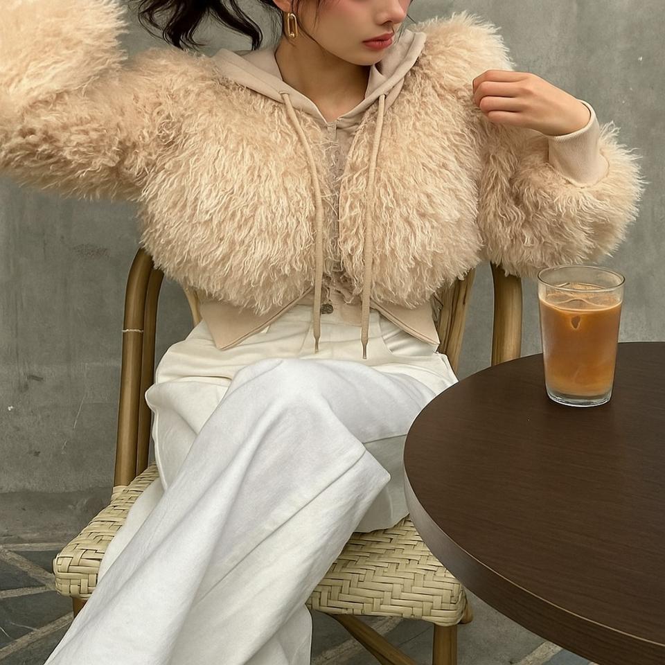 페이크퍼 후드 자켓숏점퍼(3color)ㅡ무배