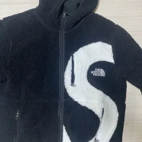 슈프림노스페이스 s로고 후리스