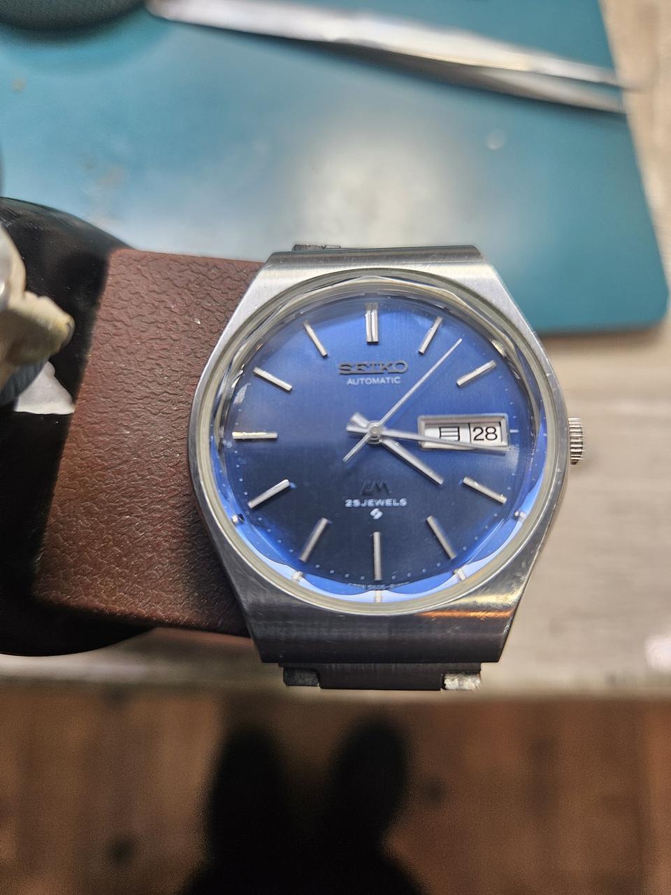 세이코 빈티지 로드매틱 청판 각글라스 오토매틱 시계