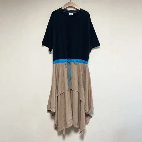 시스템 믹스매치 레이어 언발란스 반팔 롱 원피스 M