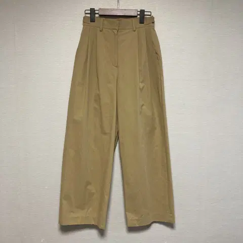 아페쎄 A.P.C 와이드 핀턱 코튼 팬츠 36