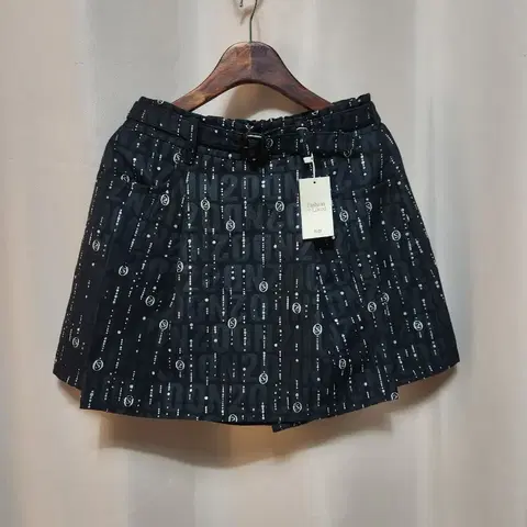 오즈세컨 쟈가드 치마 반바지