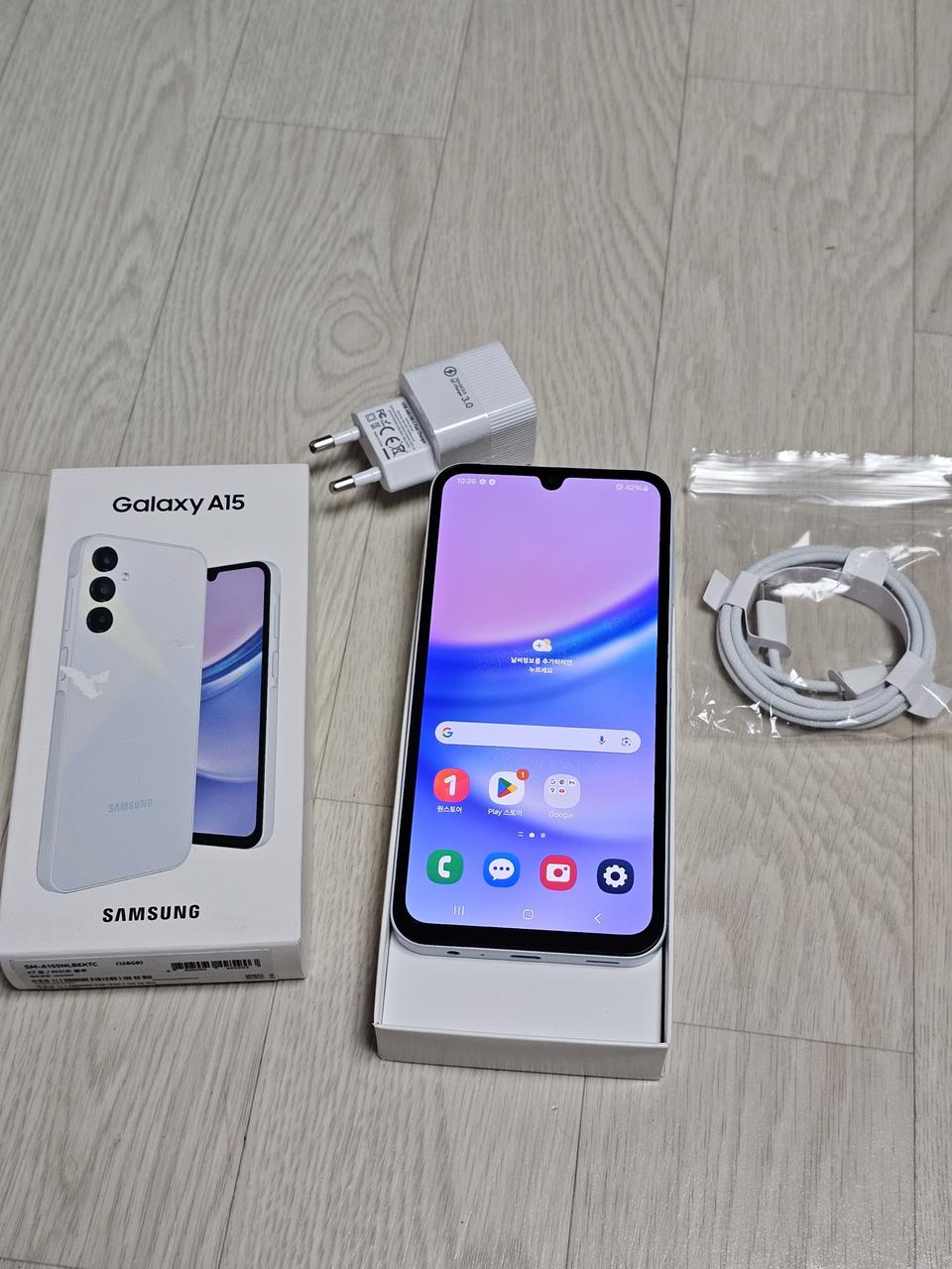 갤럭시 A15 화이트 (미사용)