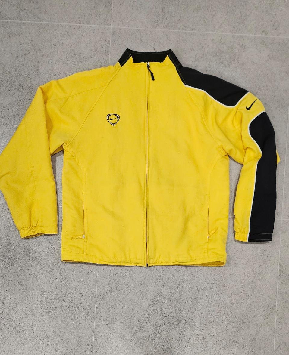 나이키 옐로우 바람막이 100