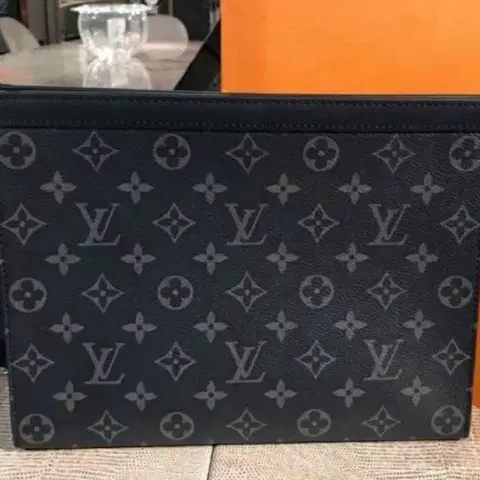 [새상품급] 루이비통 포쉐트 보야주 MM
