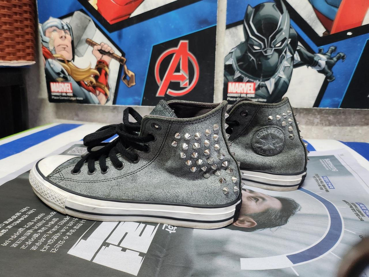 컨버스 스터드 스니커즈 250사이즈