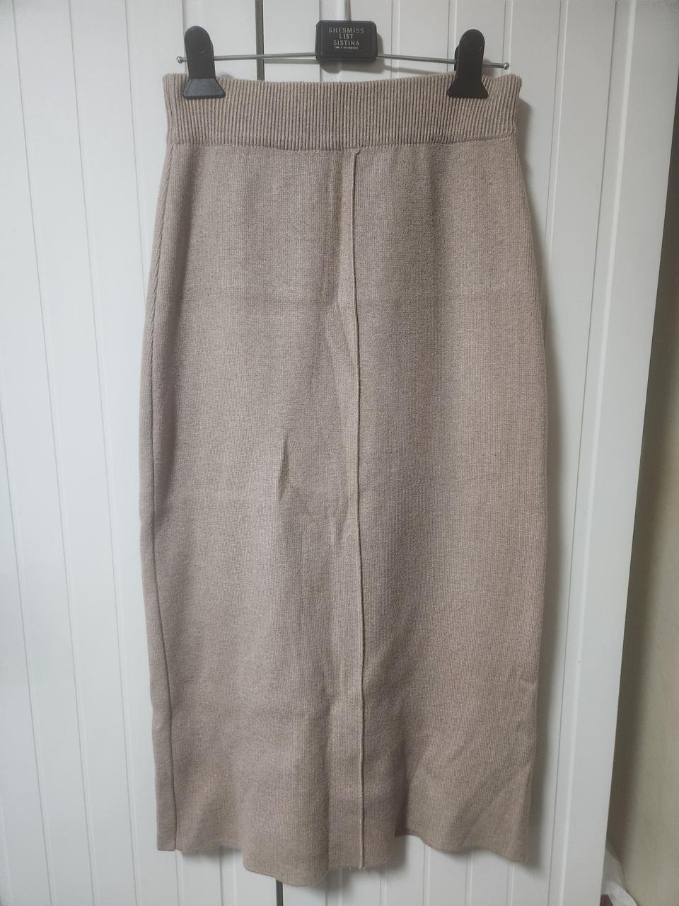 베이지 니트치마