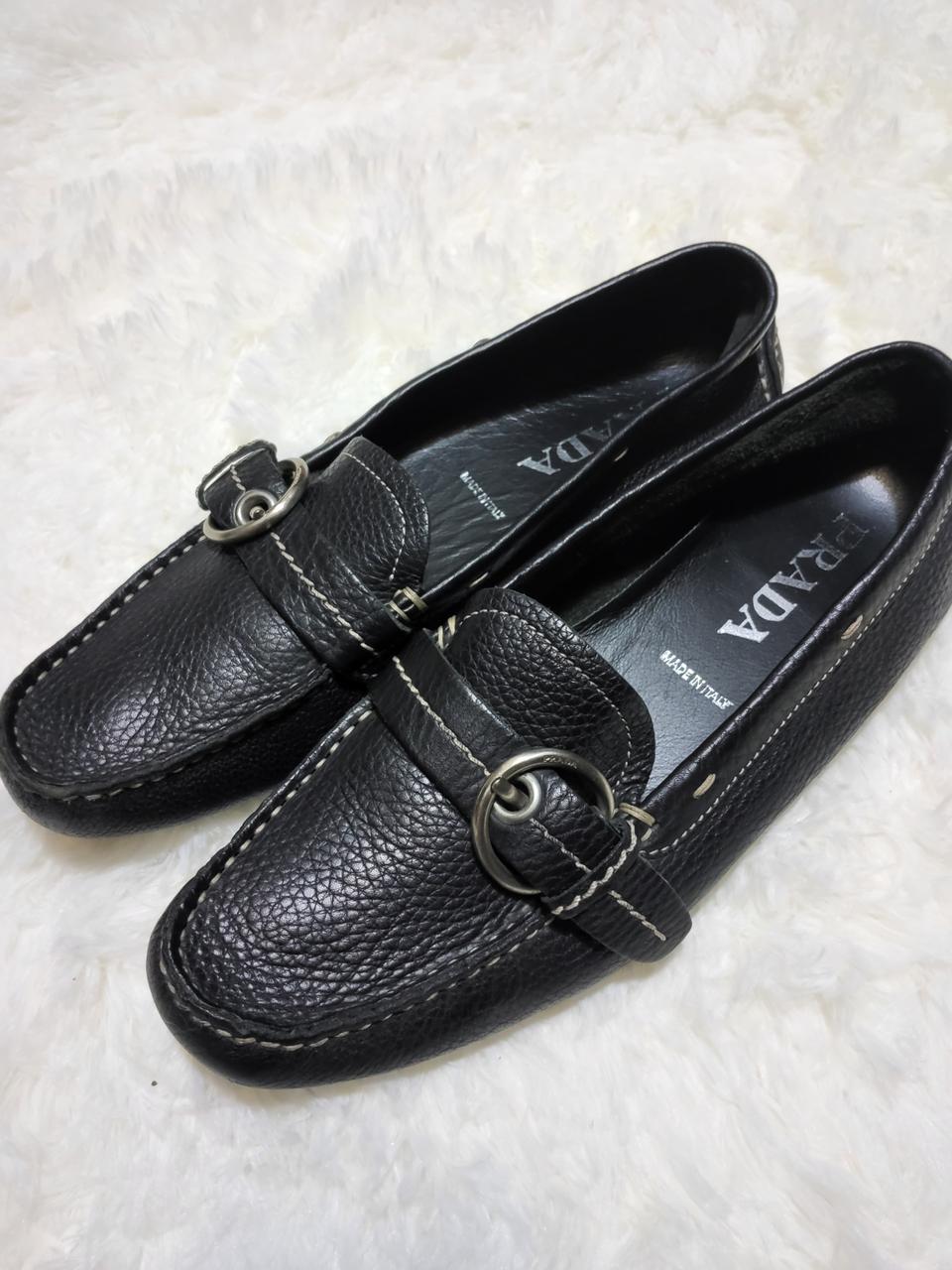 프라다(레더)가죽여성로퍼37(정품)