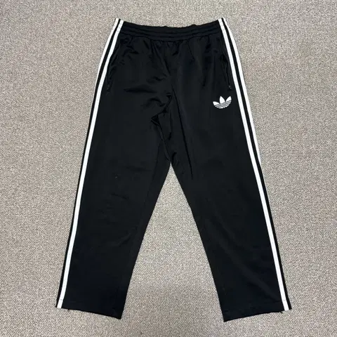 90 아디다스 파이어버드 트랙팬츠 검흰