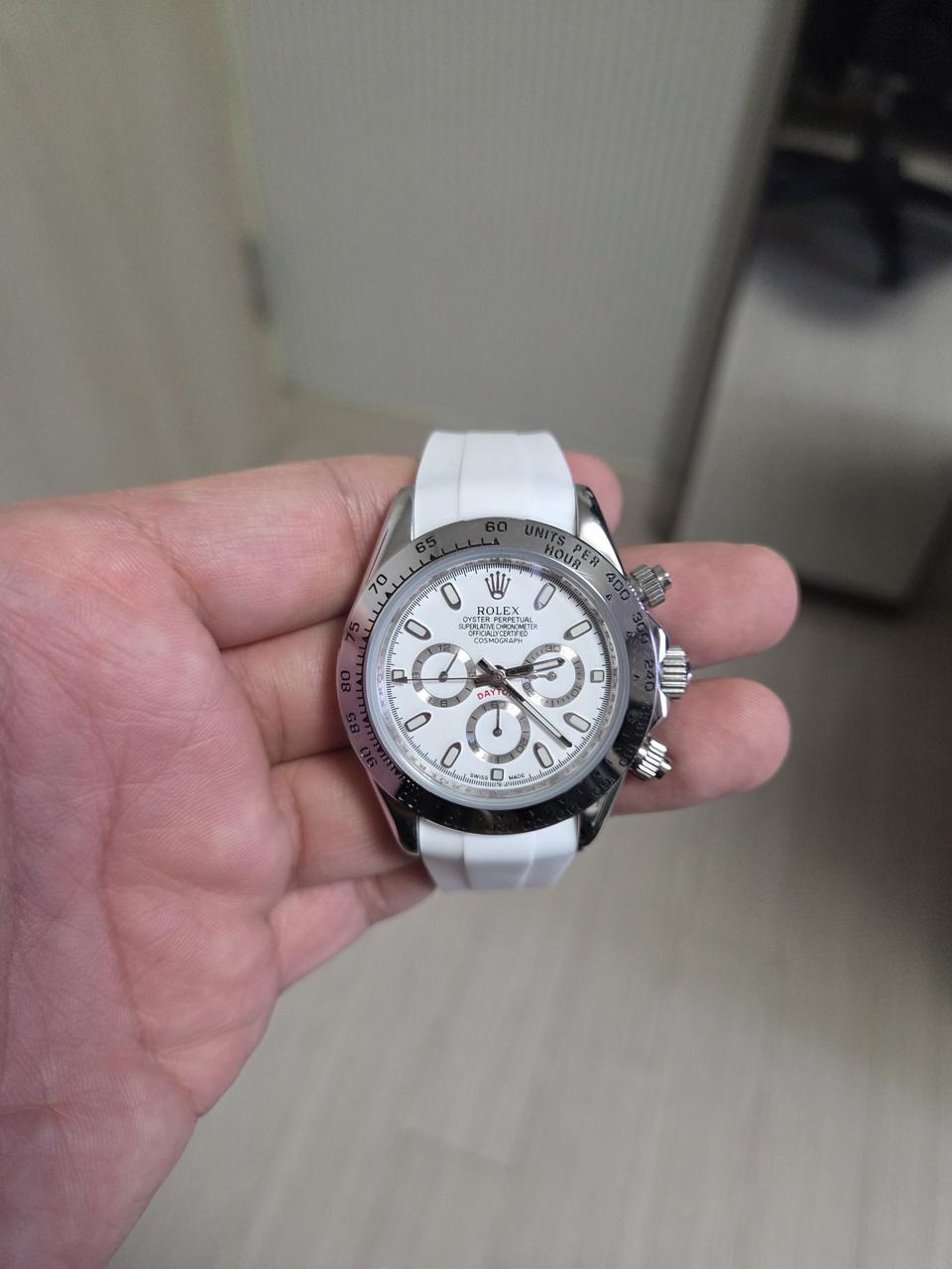 롤렉스 데이토나 화이트 러버스트랩 풀박구성