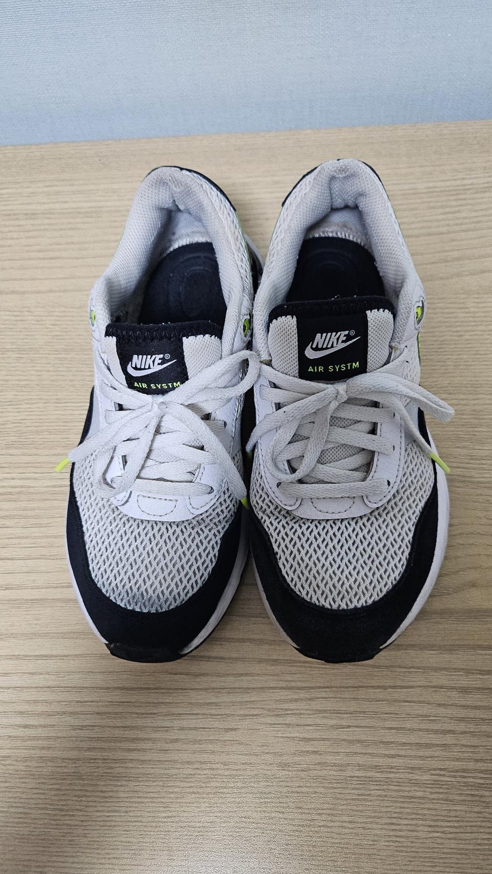 [230]나이키-운동화