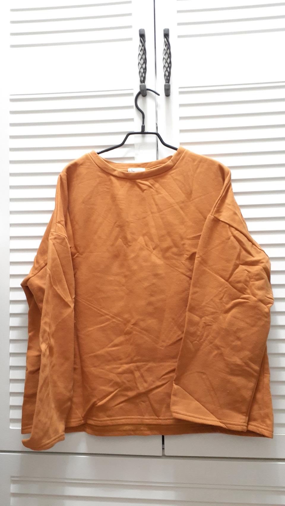 오렌지색 기모안감티